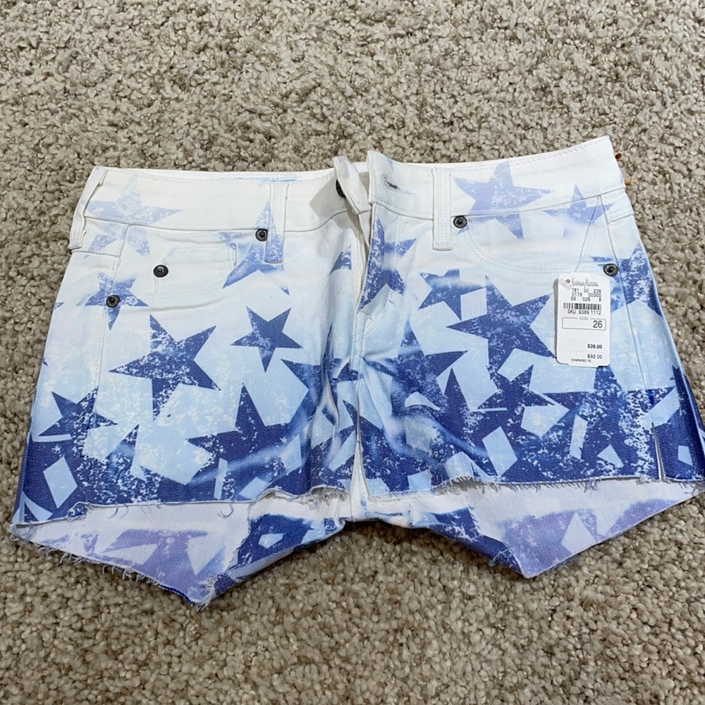 Fade to Blue star shorts